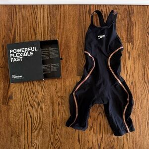 Speedo Women's LZR Pure Intent Fasktskin tech suit - 18